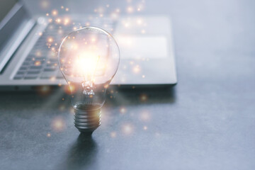 介绍万里长城的历史故事