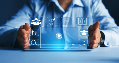 蓝鲸主要分布在哪些地方？