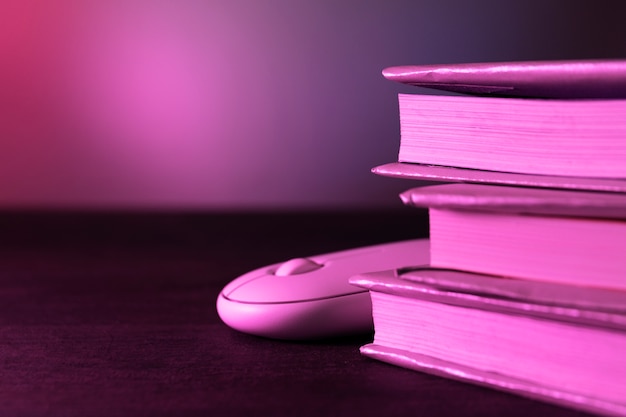 介绍万里长城的历史故事