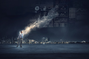 家里养两只猫总是打架要不要分开饲养